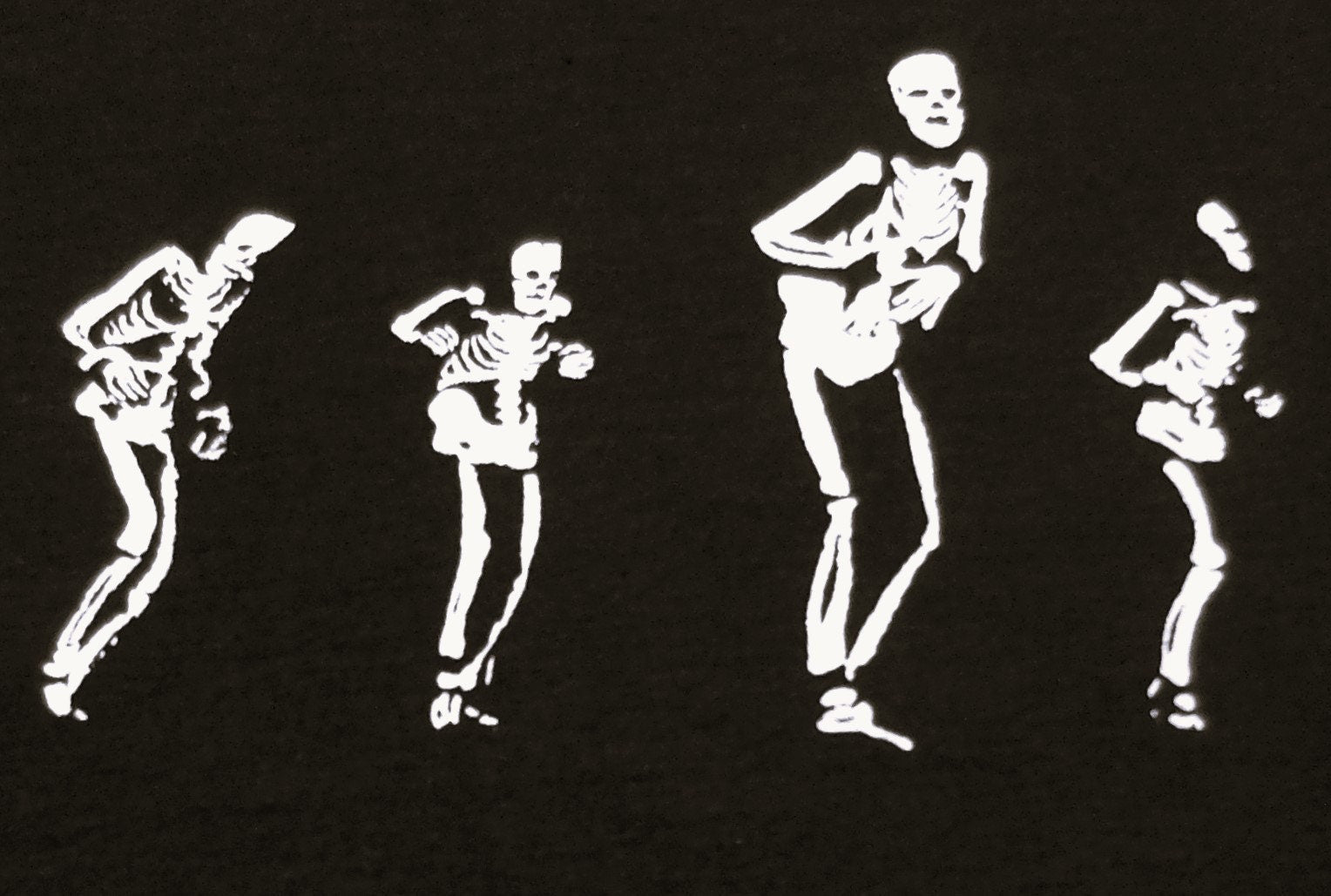 4 SKELETONS   old image   t shIrt